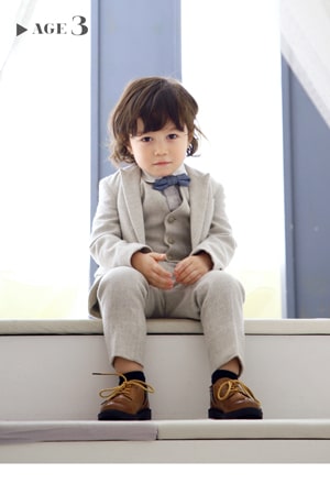 ブルー蝶ネクタイ、ライトグレー3歳用男の子セットアップスーツ
