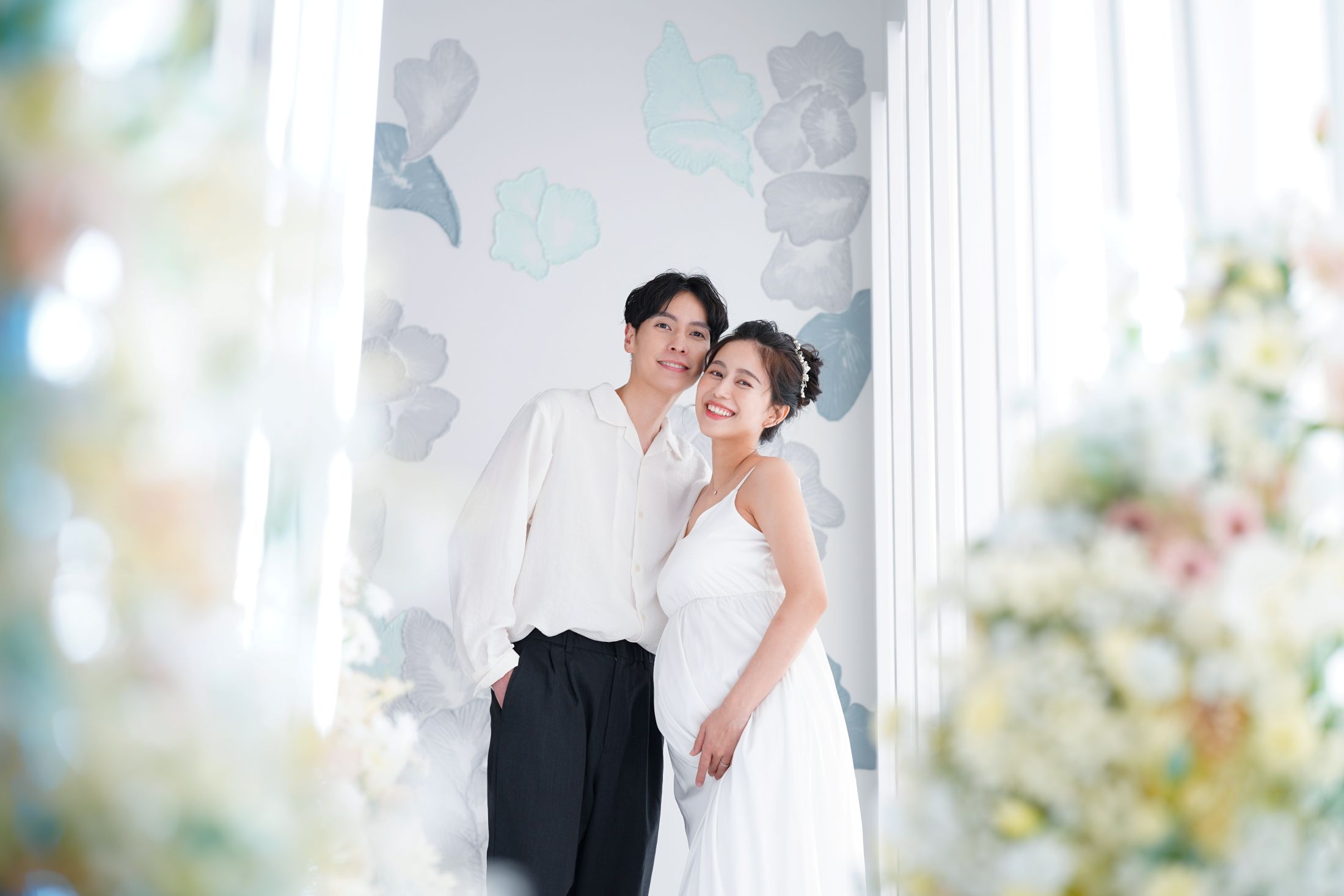 夫婦でマタニティ撮影。ららぽーと立川でのスタジオ撮影。東京都立川市泉町935-1 ららぽーと立川立飛 3F