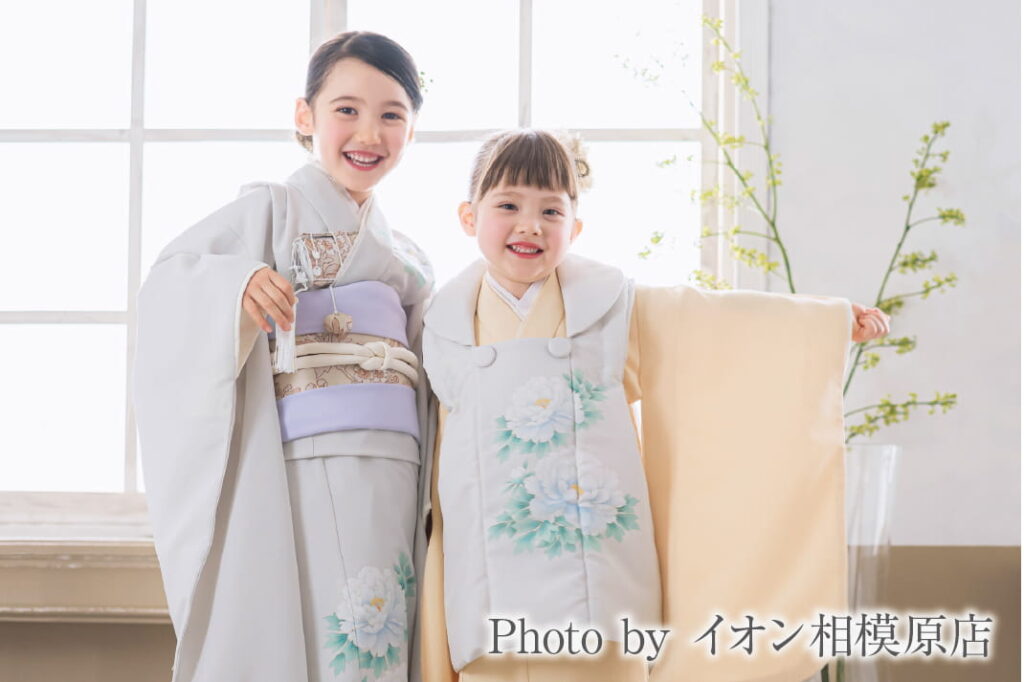 七五三の女の子達が被布と着物を着てる写真|STUDIO ARCイオン相模原店
